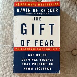 The Gift of Fear Book